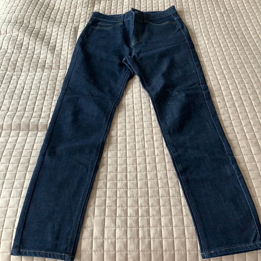 UNIQLO dark jeans